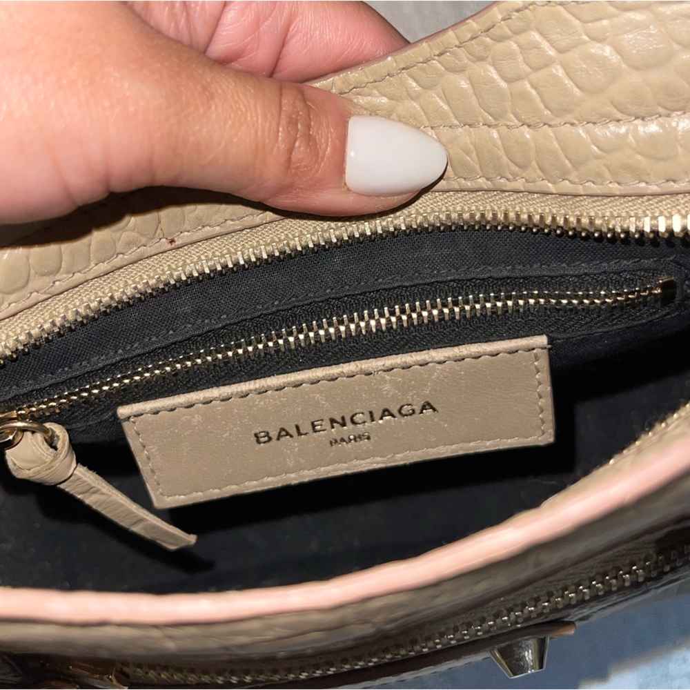 BALENCIAGA | Calfskin Crocodile Embossed Gold Hardware Mini City Beige Latte - Picture 8 of 15